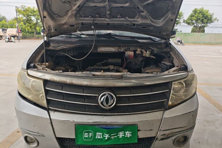 Used Dongfeng Shuaike 2011 1.6L Manual Commercial 5-Seater Engine Bay