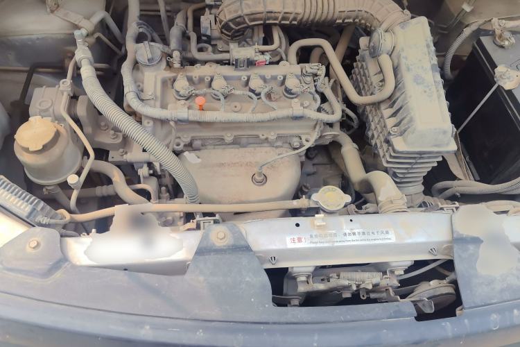 Used Dongfeng Shuaike 2011 1.5L Manual Standard 5-Seater China IV Engine Bay