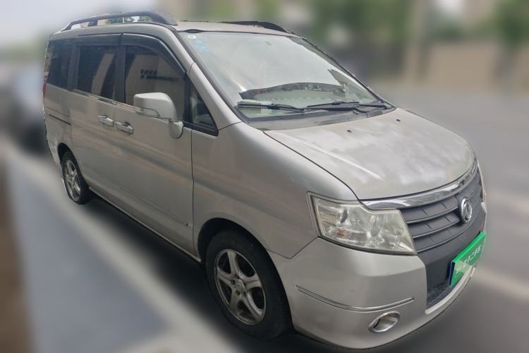 Used Dongfeng Shuaike 2011 1.6L Manual Comfort 7-Seater Front Right 45 Deg