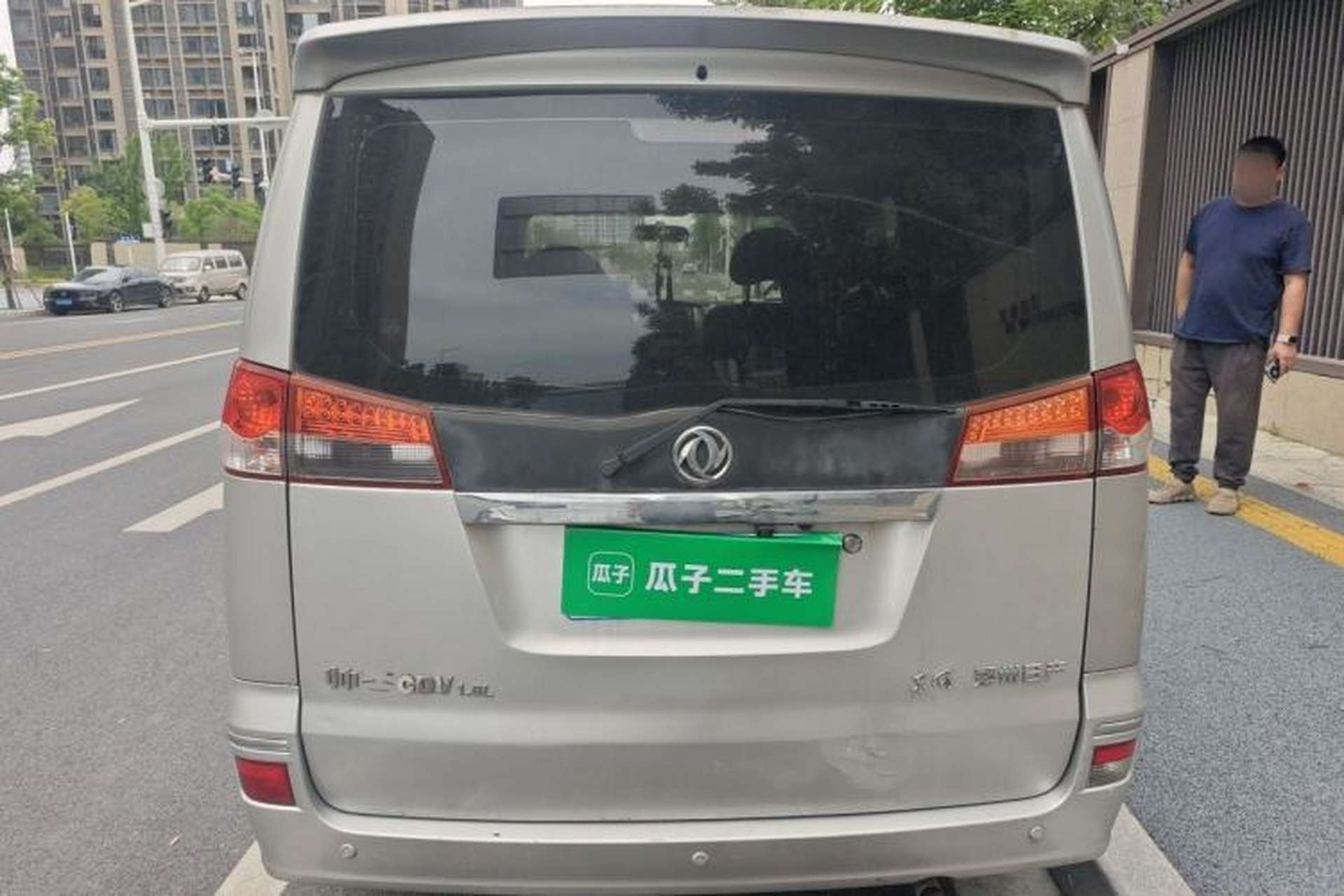 Used Dongfeng Shuaike 2011 1.6L Manual Comfort 7-Seater Rear