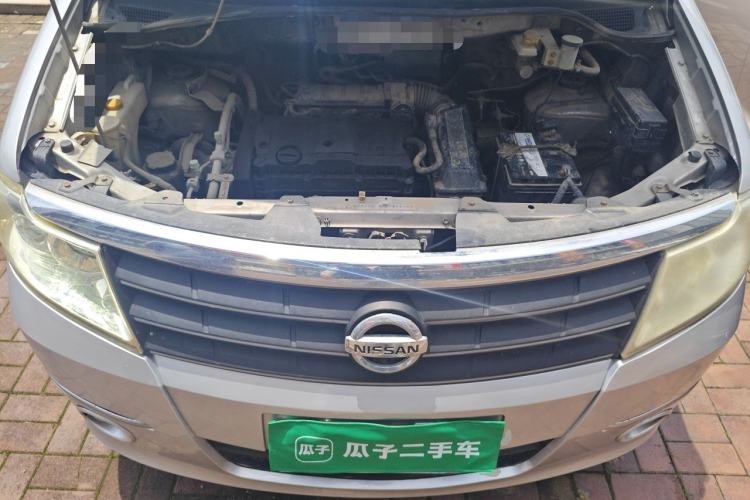 Used Dongfeng Shuaike 2011 1.6L Manual Comfort 7-Seater Engine Bay
