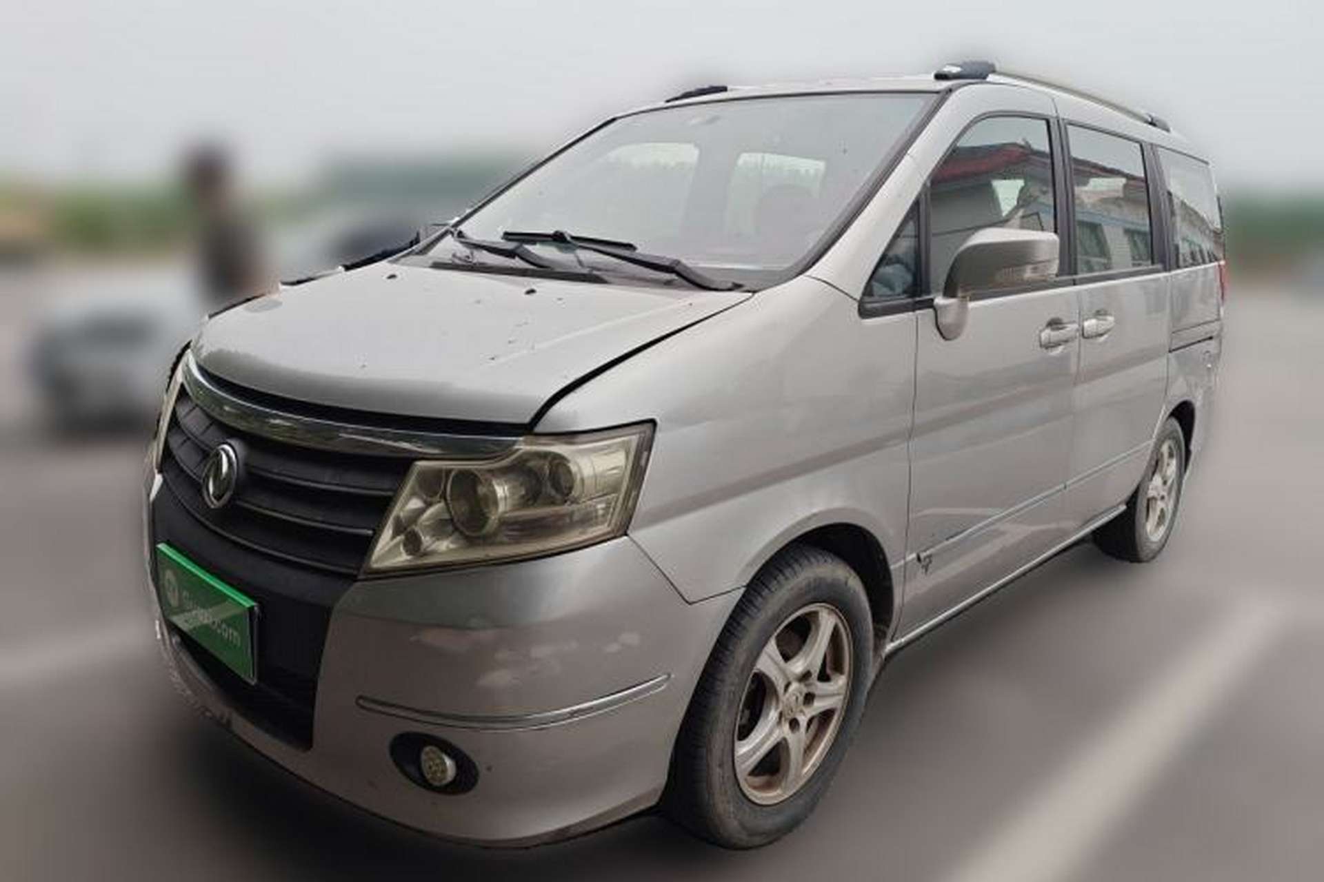Used Dongfeng Shuaike 2011 1.6L Manual Luxury 7-Seater Front Left 45 Deg