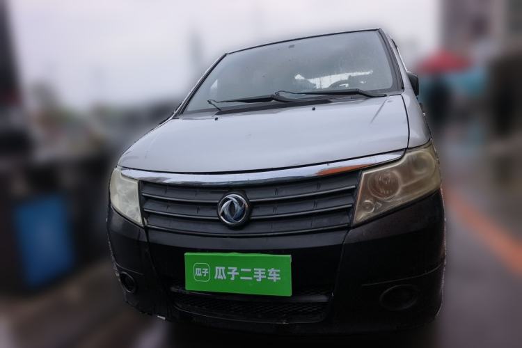 Used Dongfeng Shuaike 2011 1.5L Manual Standard Model 7 Seats China IV Standard Front