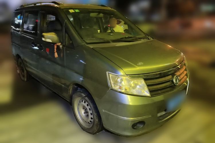 Used Dongfeng Shuaike 2011 1.5L Manual Comfort 7-Seater China IV Standard Front Right 45 Deg