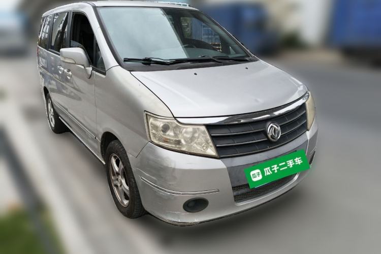 Used Dongfeng Shuaike 2011 1.6L Manual Comfort 7-Seater Front Right 45 Deg