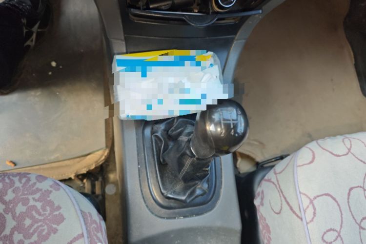 Used Dongfeng Shuaike 2011 1.5L Manual Comfort 7-Seater China IV Standard Gear Lever