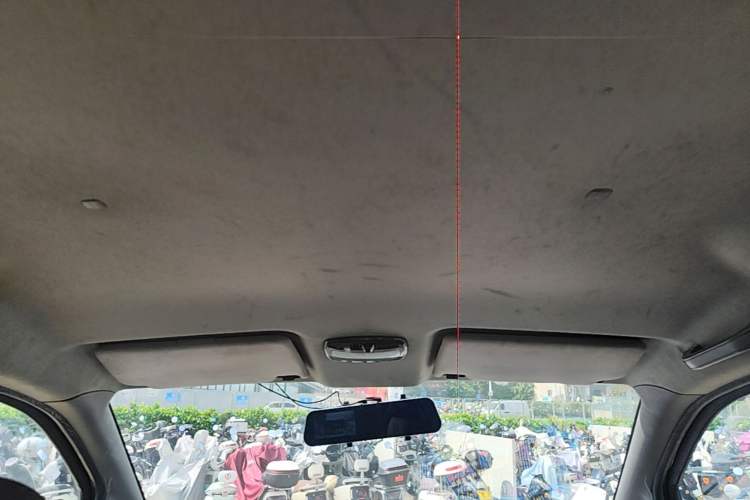 Used Dongfeng Shuaike 2011 1.6L Manual Comfort 7-Seater Headliner