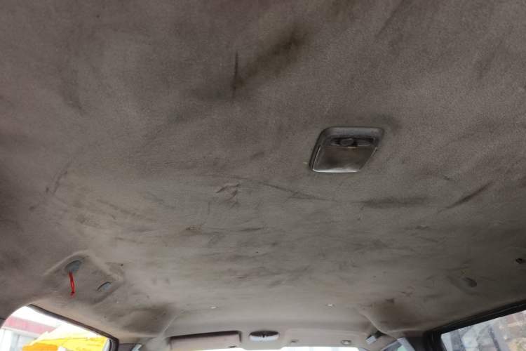 Used Dongfeng Shuaike 2011 1.5L Manual Standard Model 7 Seats China IV Standard Headliner