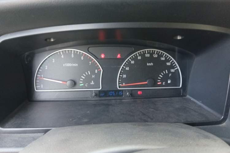 Used Dongfeng Shuaike 2011 1.6L Manual Comfort 7-Seater Instrument Cluster