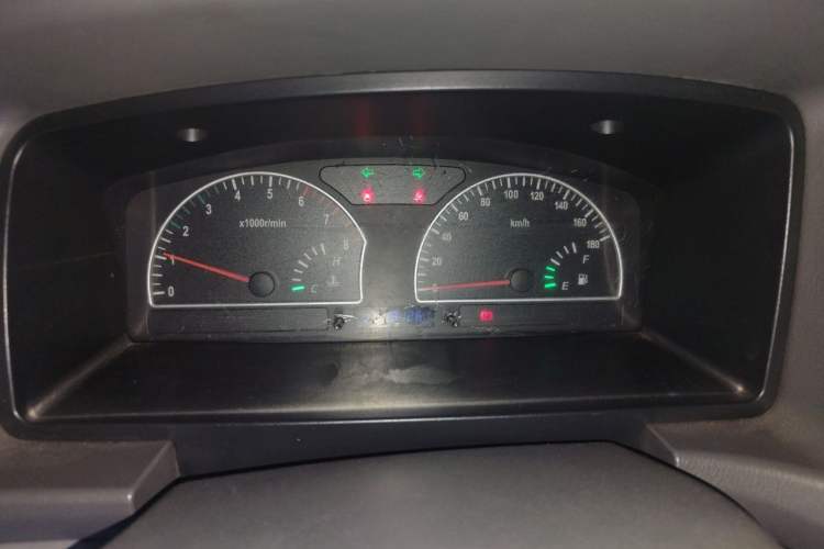 Used Dongfeng Shuaike 2011 1.5L Manual Standard Model 7 Seats China IV Standard Instrument Cluster
