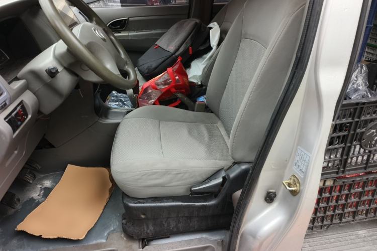 Used Dongfeng Shuaike 2011 1.5L Manual Standard Model 7 Seats China IV Standard Left Front Seat