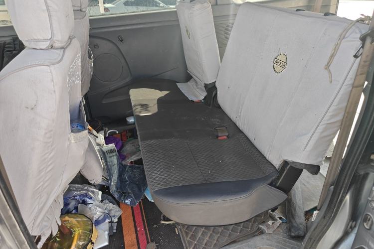 Used Dongfeng Shuaike 2011 1.6L Manual Comfort 7-Seater Left Rear Seat