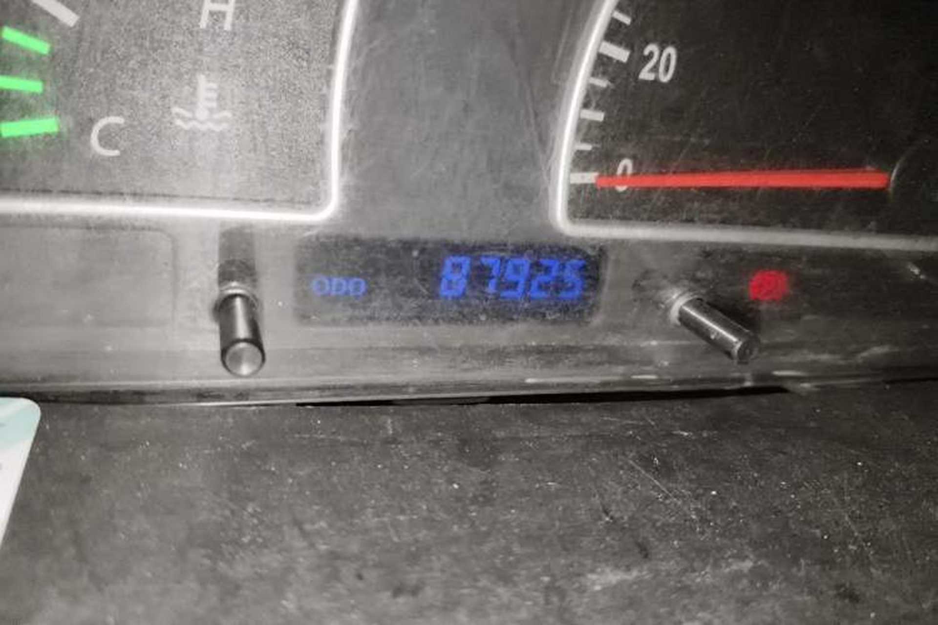 Used Dongfeng Shuaike 2011 1.5L Manual Comfort 7-Seater China IV Standard Odometer Close Up