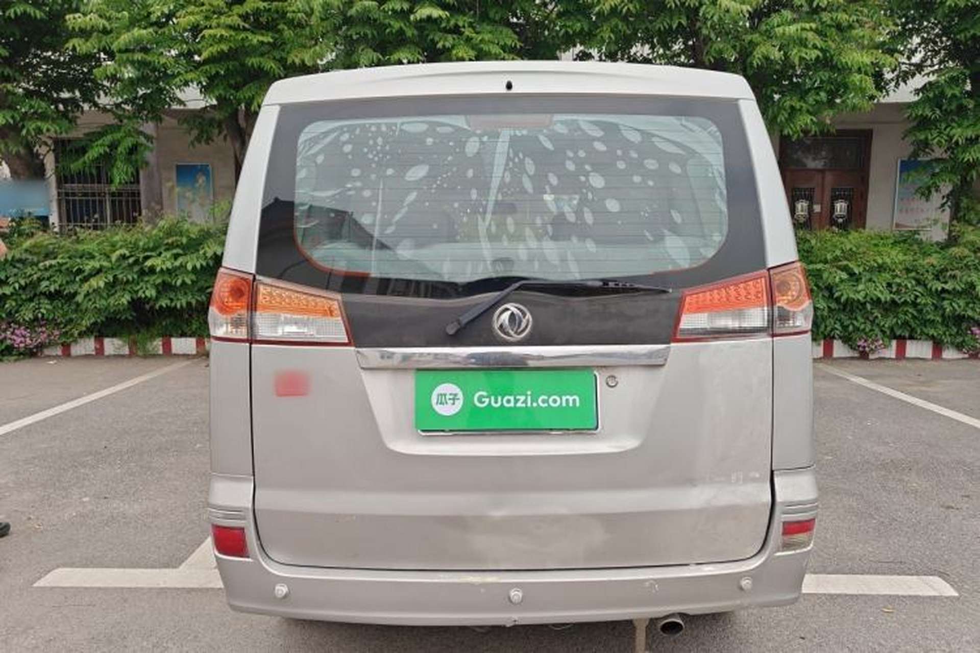 Used Dongfeng Shuaike 2011 1.6L Manual Luxury 7-Seater Rear