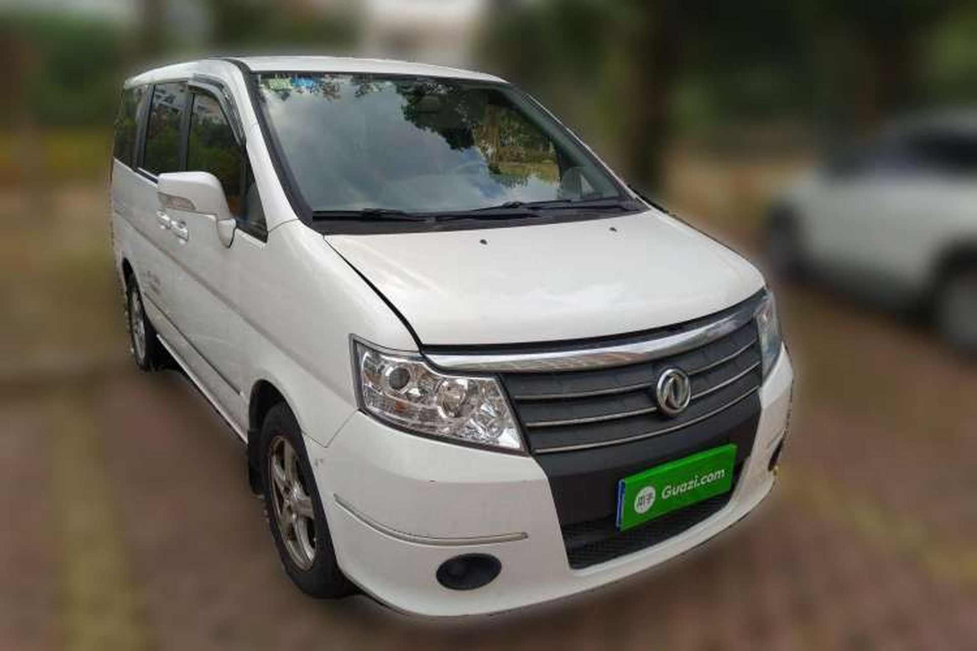 Used Dongfeng Shuaike 2011 1.6L Manual Comfort 7-Seater Front Right 45 Deg