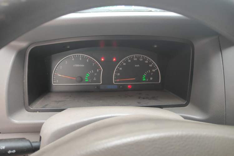 Used Dongfeng Shuaike 2011 1.5L Manual Standard Model 7 Seats China IV Standard Instrument Cluster