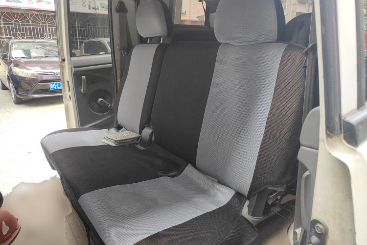Used Dongfeng Shuaike 2011 1.5L Manual Standard Model 7 Seats China IV Standard Left Rear Seat