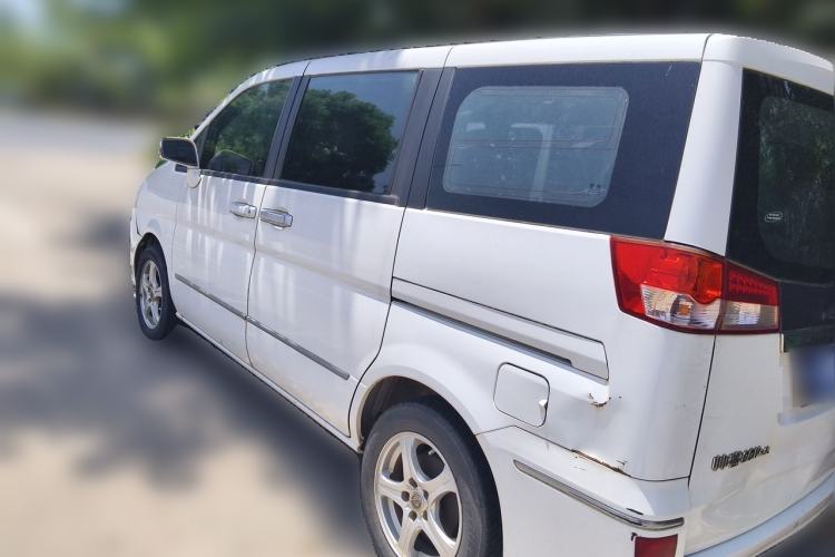 Used Dongfeng Shuaike 2011 1.6L Manual Comfort 7-Seater Rear Left 45 Deg