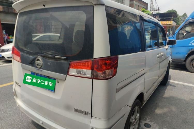 Used Dongfeng Shuaike 2011 2.0L Manual Comfort 7-Seater Rear Right 45 Deg