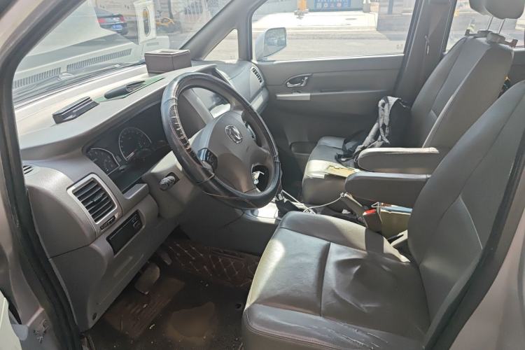 Used Dongfeng Shuaike 2012 2.0L Automatic Flagship 7-Seater Left Front Seat