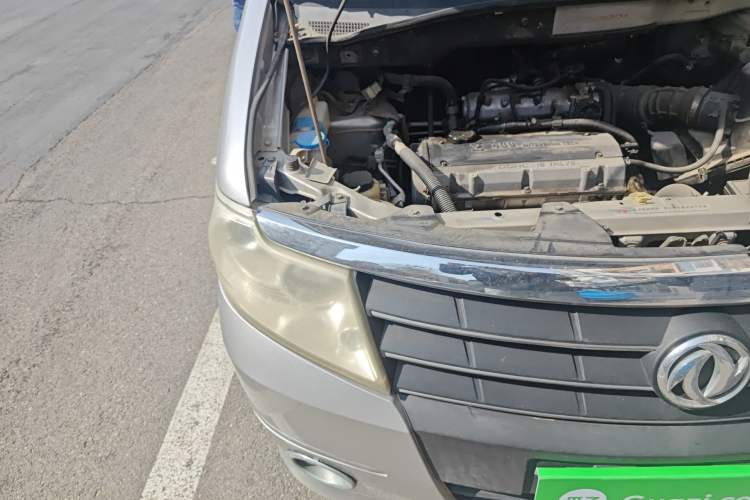 Used Dongfeng Shuaike 2012 2.0L Automatic Flagship 7-Seater Right Front Headlight