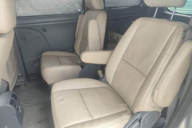Used Dongfeng Shuaike 2012 2.0L Automatic Luxury 7-Seater Left Rear Seat