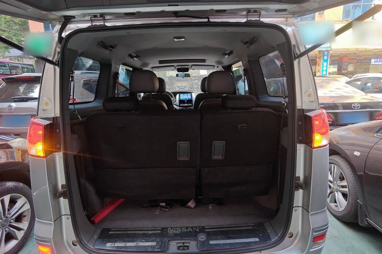 Used Dongfeng Shuaike 2012 2.0L Automatic Flagship 7-Seater Trunk