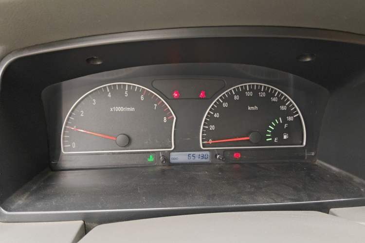Used Dongfeng Shuaike 2013 1.5L Manual Comfort 7-Seater China V Standard Instrument Cluster