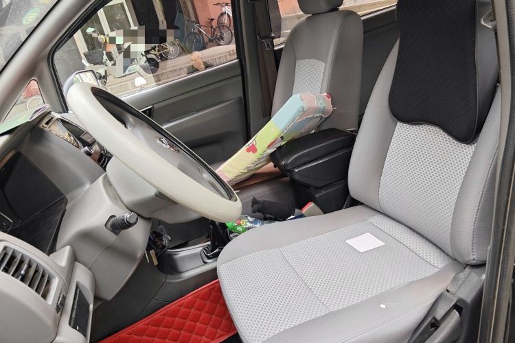 Used Dongfeng Shuaike 2013 1.5L Manual Comfort 7-Seater China V Standard Left Front Seat
