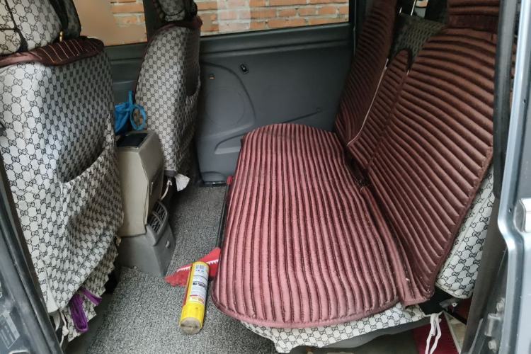 Used Dongfeng Shuaike 2013 Facelift 1.6L Manual Comfort 7-Seater China V Emission Standard Left Rear Seat