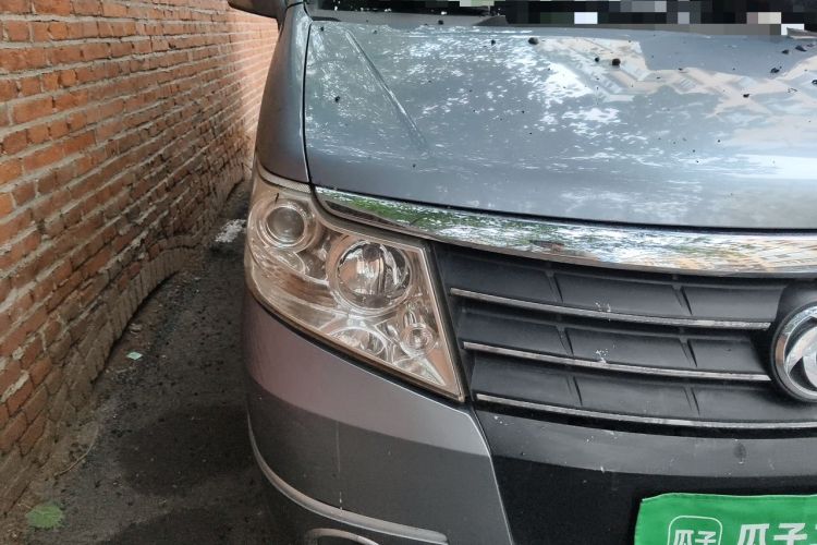 Used Dongfeng Shuaike 2013 Facelift 1.6L Manual Comfort 7-Seater China V Emission Standard Right Front Headlight