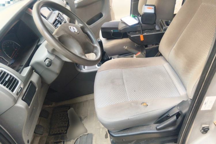 Used Dongfeng Shuaike 2013 Facelift 1.5L Manual Comfort 7-Seater China V Standard Left Front Seat