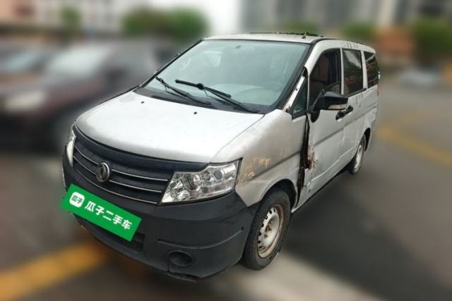 Used Dongfeng Shuaike 2013 Revised Version 1.5L Manual Standard Edition 7 Seats China IV Standard
