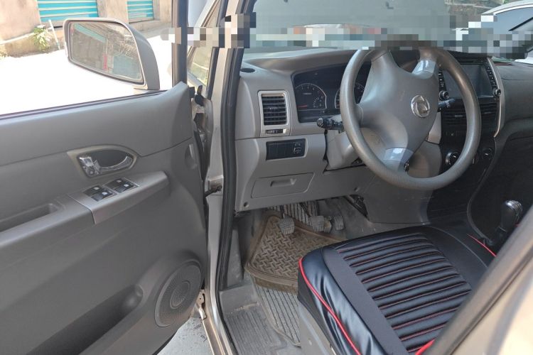 Used Dongfeng Shuaike 2013 Revised Version 1.6L Manual Luxury 7-Seater China V Standard Driver Seat