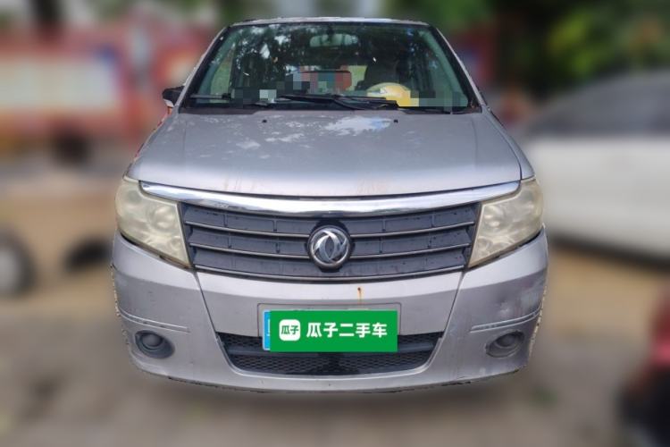 Used Dongfeng Shuaike 2013 Revised Version 1.5L Manual Comfort Trim 7 Seats China IV Standard Front