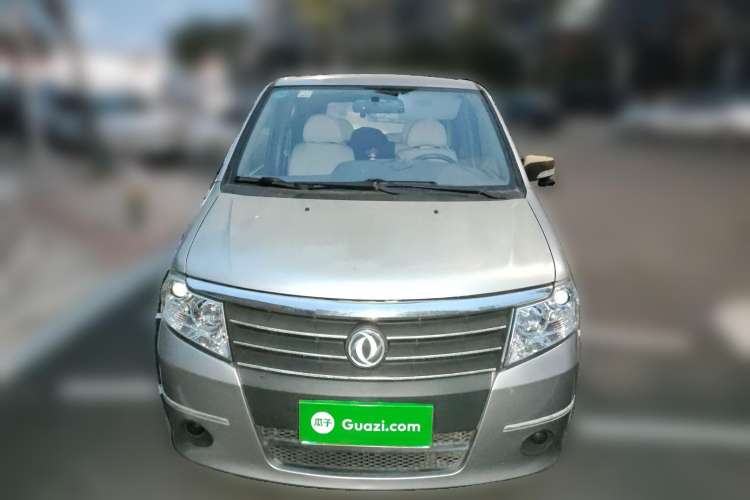 Used Dongfeng Shuaike 2013 1.5L Manual Standard Model 7-Seater China V Standard Front