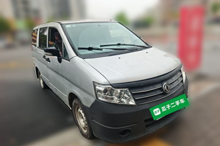 Used Dongfeng Shuaike 2013 Revised Version 1.5L Manual Standard Edition 7 Seats China IV Standard Front Right 45 Deg