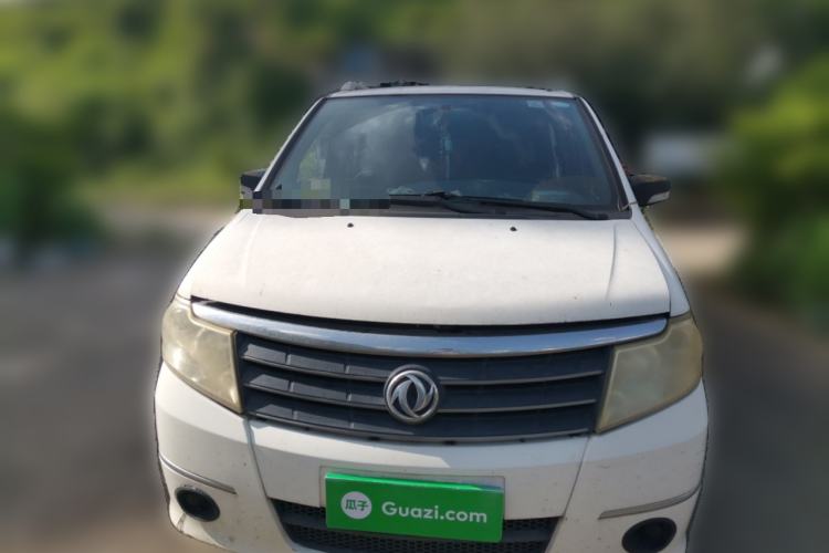 Used Dongfeng Shuaike 2013 Facelift 1.5L Manual Luxury 7-Seater China IV Standard Front