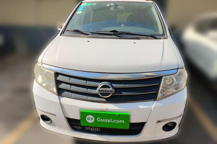 Used Dongfeng Shuaike 2013 Revised Version 1.5L Manual Comfort Trim 7 Seats China IV Standard Front
