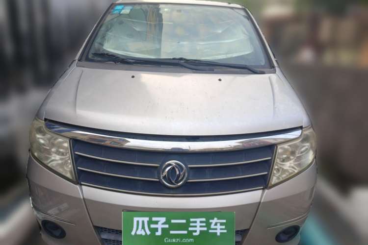 Used Dongfeng Shuaike 2013 Revised Version 1.5L Manual Comfort Trim 7 Seats China IV Standard Front