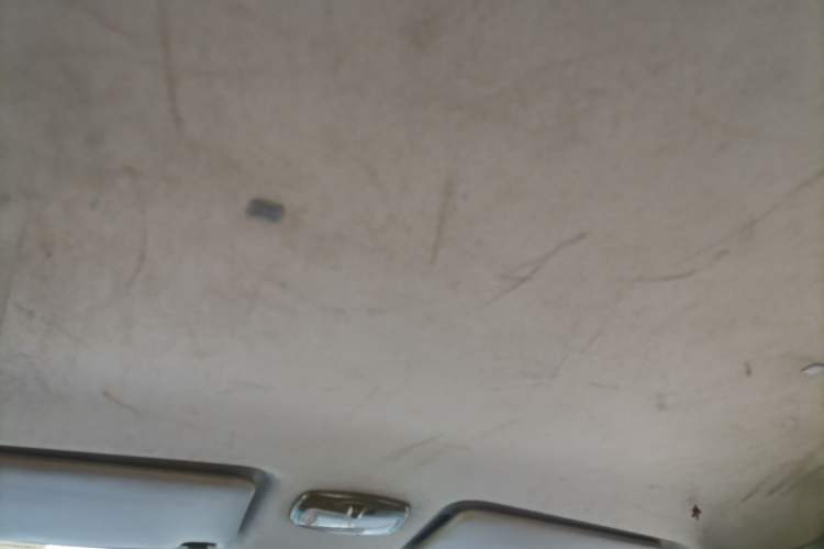 Used Dongfeng Shuaike 2013 Facelift 1.5L Manual Luxury 7-Seater China IV Standard Headliner