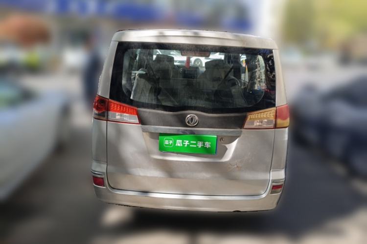 Used Dongfeng Shuaike 2013 Revised Version 1.5L Manual Standard Edition 7 Seats China V Emission Standard Rear