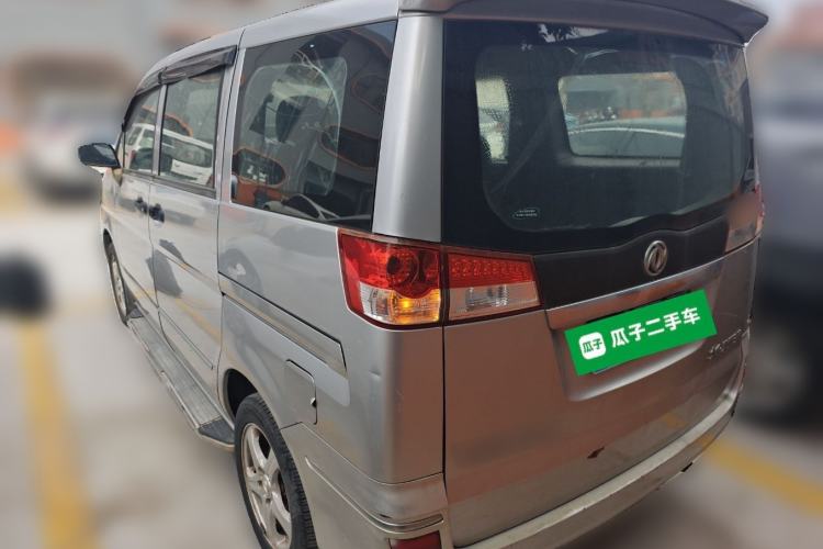 Used Dongfeng Shuaike 2013 Revised Version 1.5L Manual Comfort Trim 7 Seats China IV Standard Rear Left 45 Deg