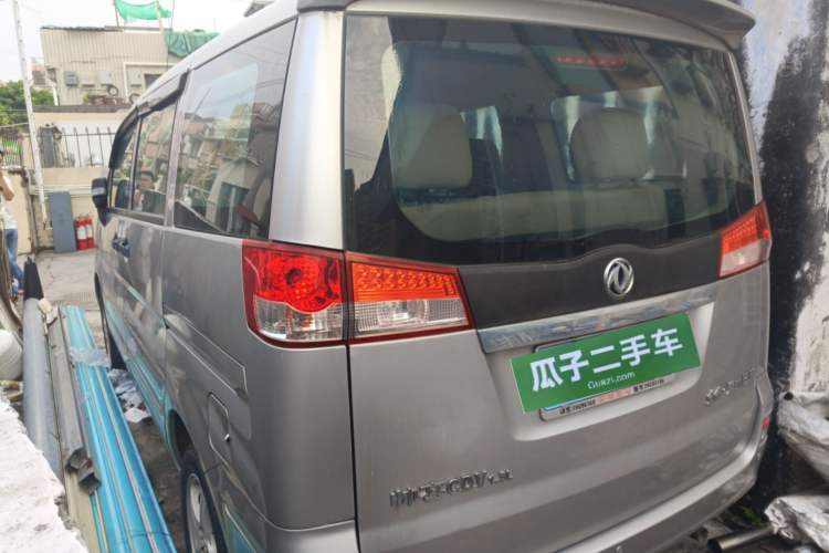 Used Dongfeng Shuaike 2013 Revised Version 1.5L Manual Comfort Trim 7 Seats China IV Standard Rear Left 45 Deg
