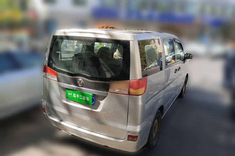 Used Dongfeng Shuaike 2013 Revised Version 1.5L Manual Standard Edition 7 Seats China V Emission Standard Rear Right 45 Deg