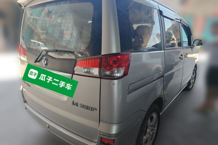 Used Dongfeng Shuaike 2013 Revised Version 1.6L Manual Luxury 7-Seater China V Standard Rear Right 45 Deg