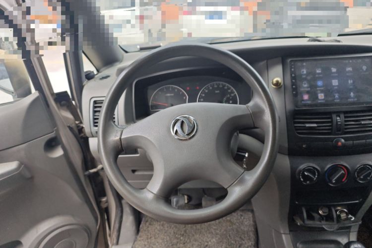 Used Dongfeng Shuaike 2013 Revised Version 1.5L Manual Comfort Trim 7 Seats China IV Standard Steering Wheel