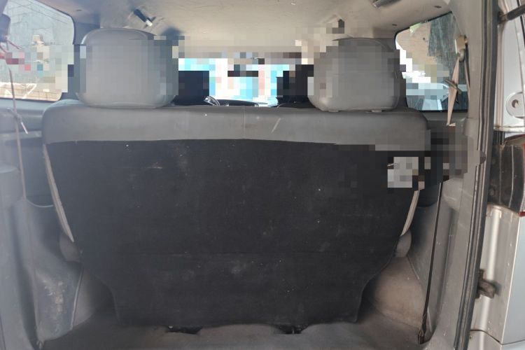 Used Dongfeng Shuaike 2013 Revised Version 1.6L Manual Luxury 7-Seater China V Standard Trunk