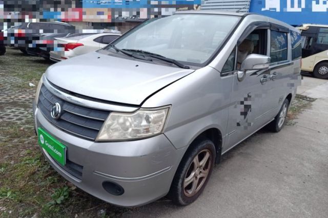 Used Dongfeng Shuaike 2013 Revised Version 1.5L Manual Comfort Trim 7 Seats China IV Standard