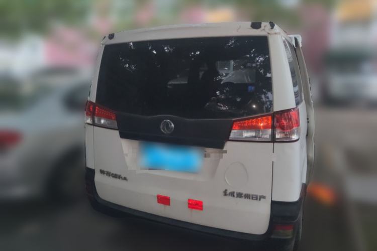 Used Dongfeng Shuaike 2013 Revised Version 1.5L Manual Standard Edition 7 Seats China IV Standard Rear